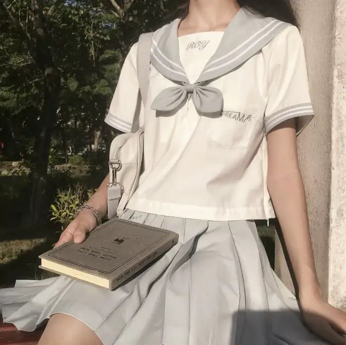 他朝有缘共白头